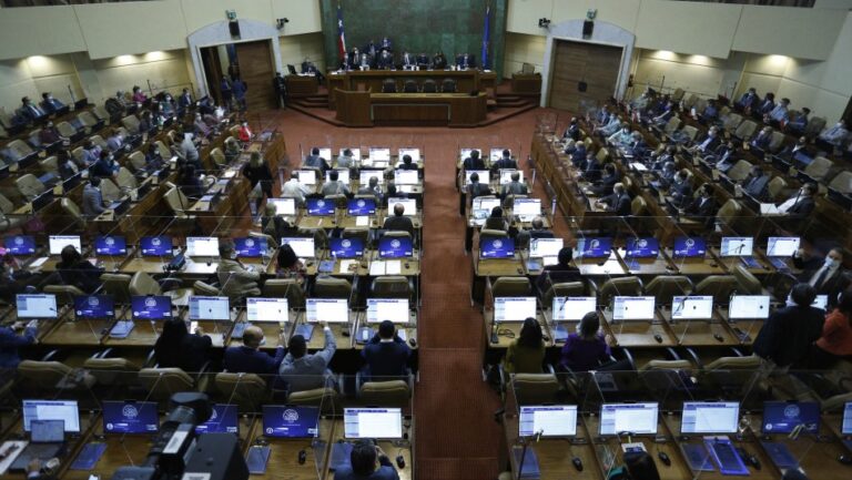 Cámara de Diputados aprueba fusión de 7 proyectos para un quinto retiro de fondos de las AFP