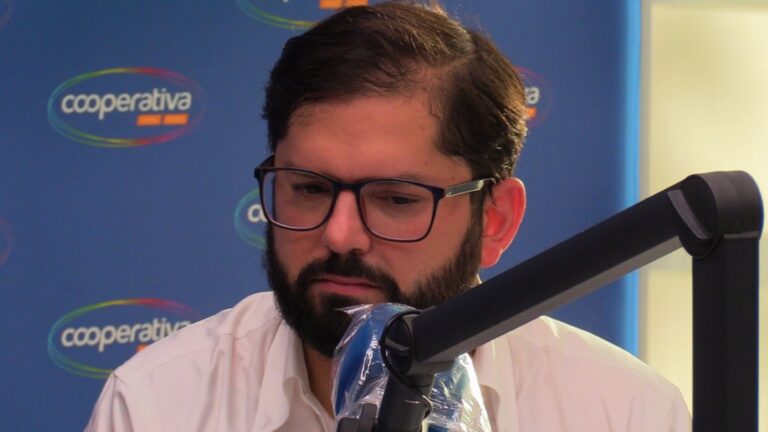 Boric abordó las solicitudes de renuncia en contra del director general de Carabineros: “La legitimidad de las policías no se recupera solo cortando cabezas cada vez que hay un problema”