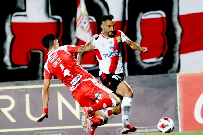 Curicó Unido cae ante Deportes Copiapó en un partido con polémica