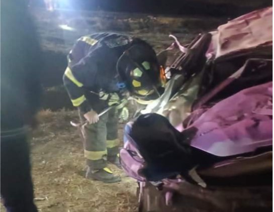 Viajaban desde Linares: Volcamiento de vehículo deja 5 fallecidos en Graneros