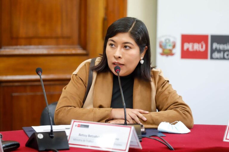 Poder Judicial rechaza prisión preventiva para Betssy Chávez