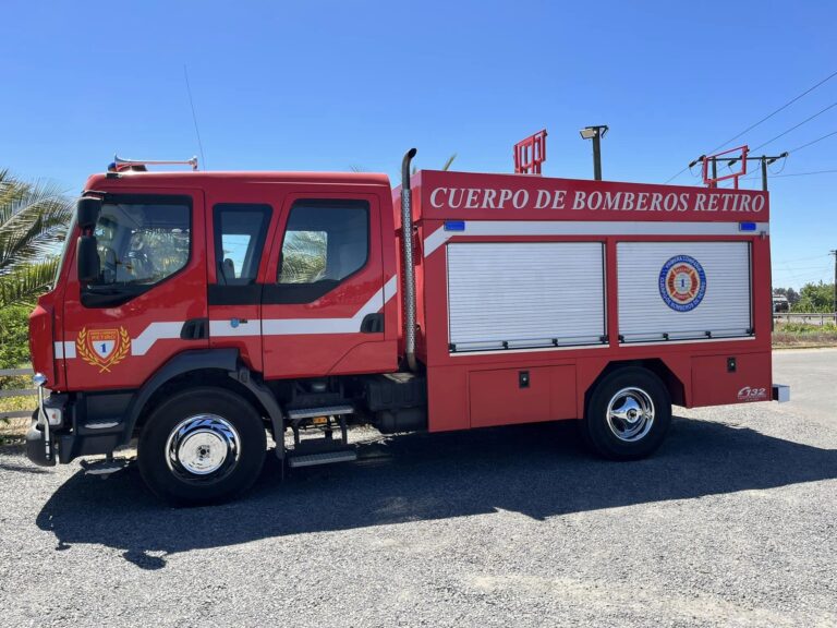 Retiro: Bomberos denuncian disparos hacia personal mientras combatían incendio￼