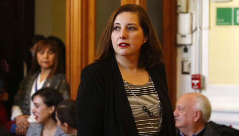 Reemplaza a Elizalde: Paulina Vodanovic es la nueva senadora del PS por el Maule