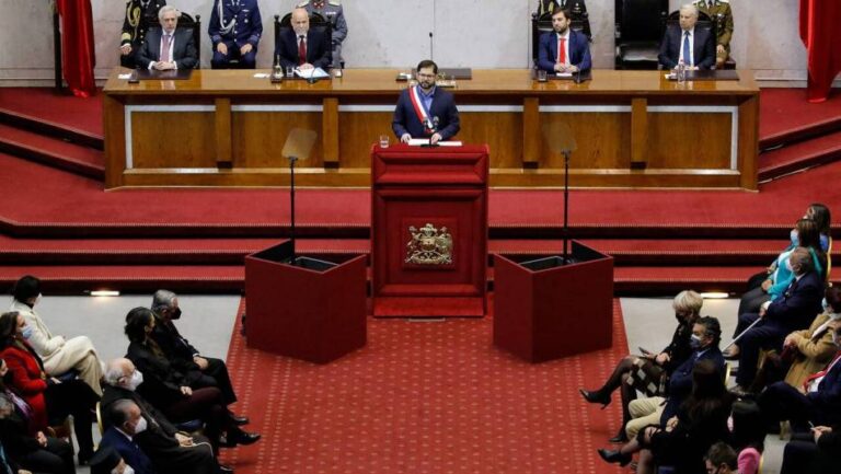 “Regiones más Fuertes”: Gobierno impulsa proyecto para financiar y descentralizar al país