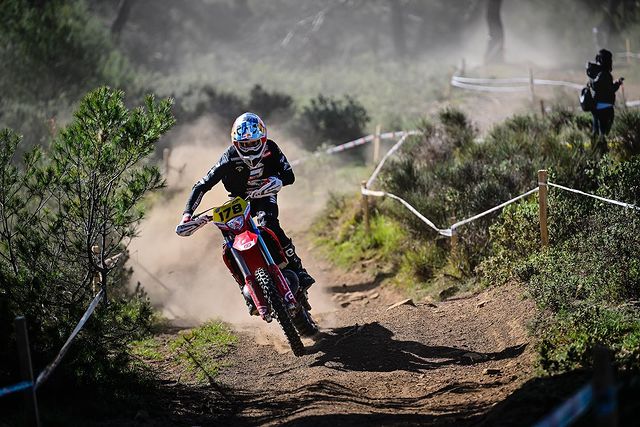 Piloto Talquino Benjamín Herrera se prepara para nueva fecha del Campeonato Mundial de Enduro