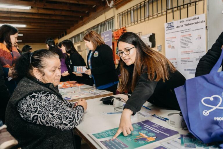 Feria de salud en Yerbas Buenas celebra el Día de la hipertensión arterial