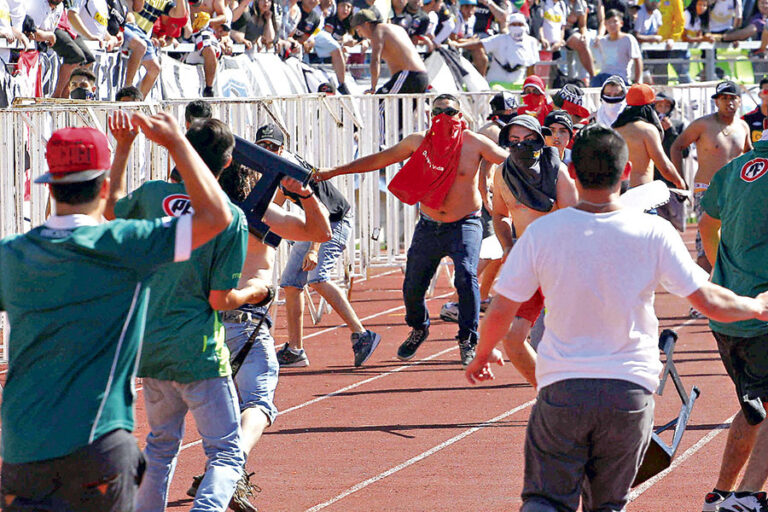 Presentan proyecto de ley para reforzar la seguridad en los estadios mediante el uso de tecnología 