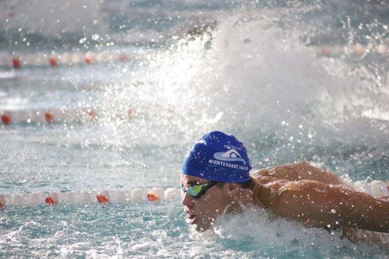 Es el segundo seleccionado nacional que irá a Francia: Joven nadador maulino clasifica a mundial de natación