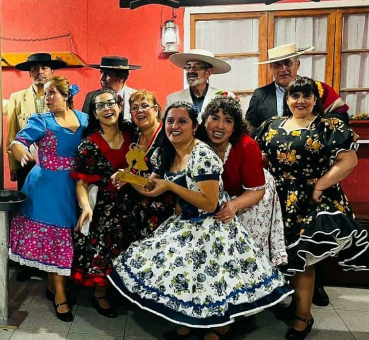 Ramal Linares: representando al folklore maulino desde 1983