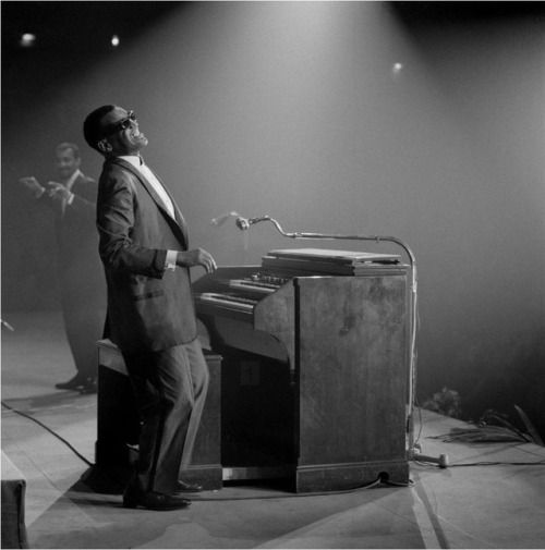 Un día como hoy: Fallece a los 73 años el genio del Soul Ray Charles