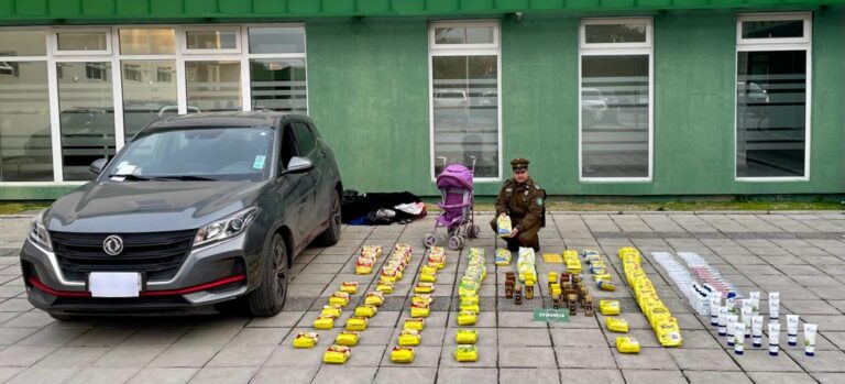 Parral: Detienen a cinco delincuentes tras robo en supermercado