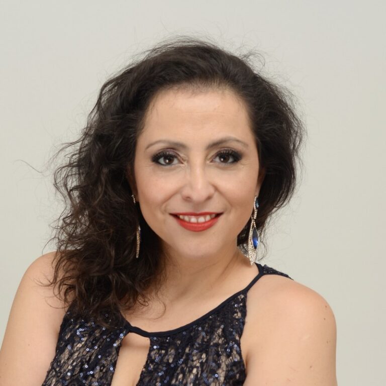 Recuerdos del Bolero: Mezzosoprano Claudia Yañez presentará concierto de música Lírica y Pop en San Javier
