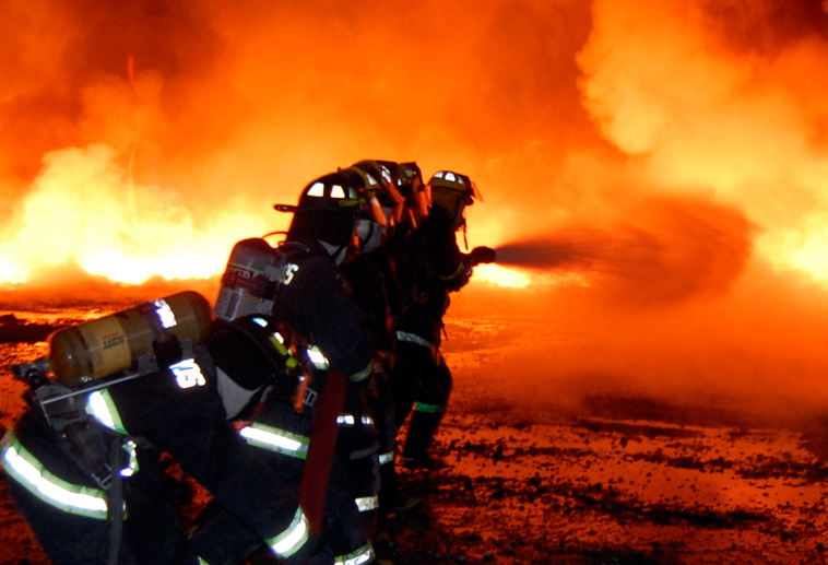 Se impulsará proyecto para reforzar el trabajo de Bomberos en el Maule