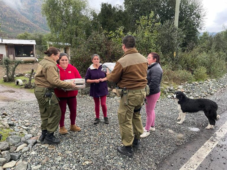 Linares: Carabineros entregó ayuda a damnificados del sector cordillerano