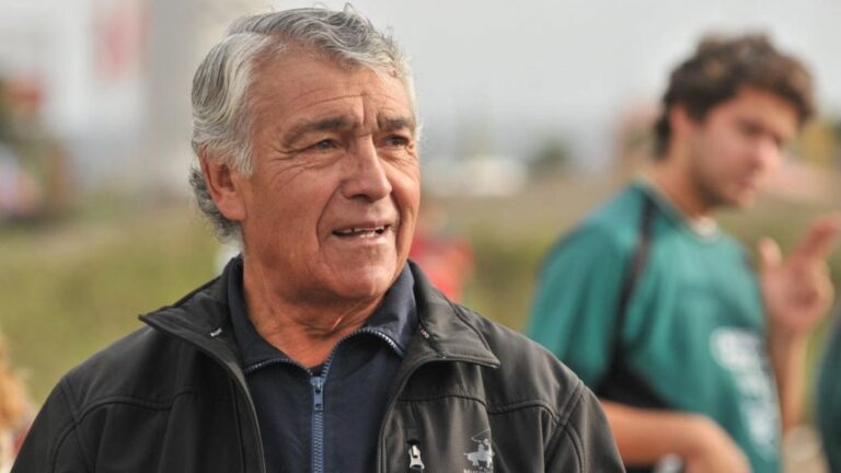 Fútbol Chileno de luto: el histórico DT José Sulantay fallece a los 83 años
