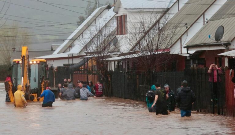 Talca: 4.760 personas damnificadas tras sistema frontal