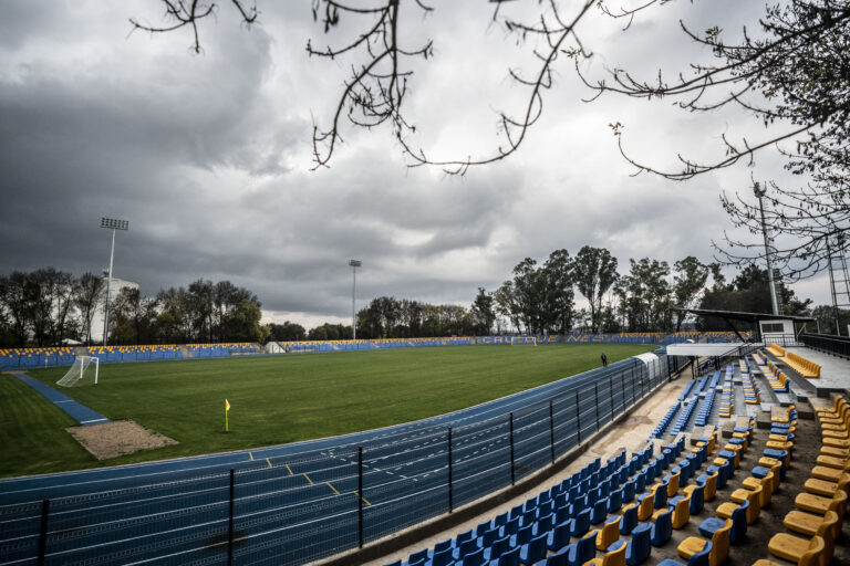 Cauquenes: Visita inspectiva a Estadio Manuel Moya busca seguir albergando al fútbol profesional