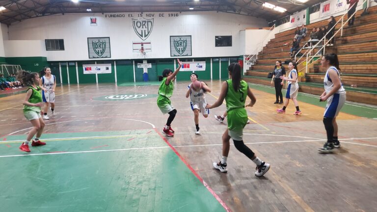 El Maule se impone sobre Atacama en Básquetbol femenino
