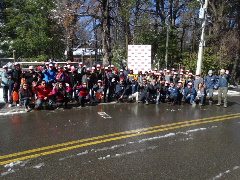 Niños de Talca y San Clemente celebraron el mes de la montaña