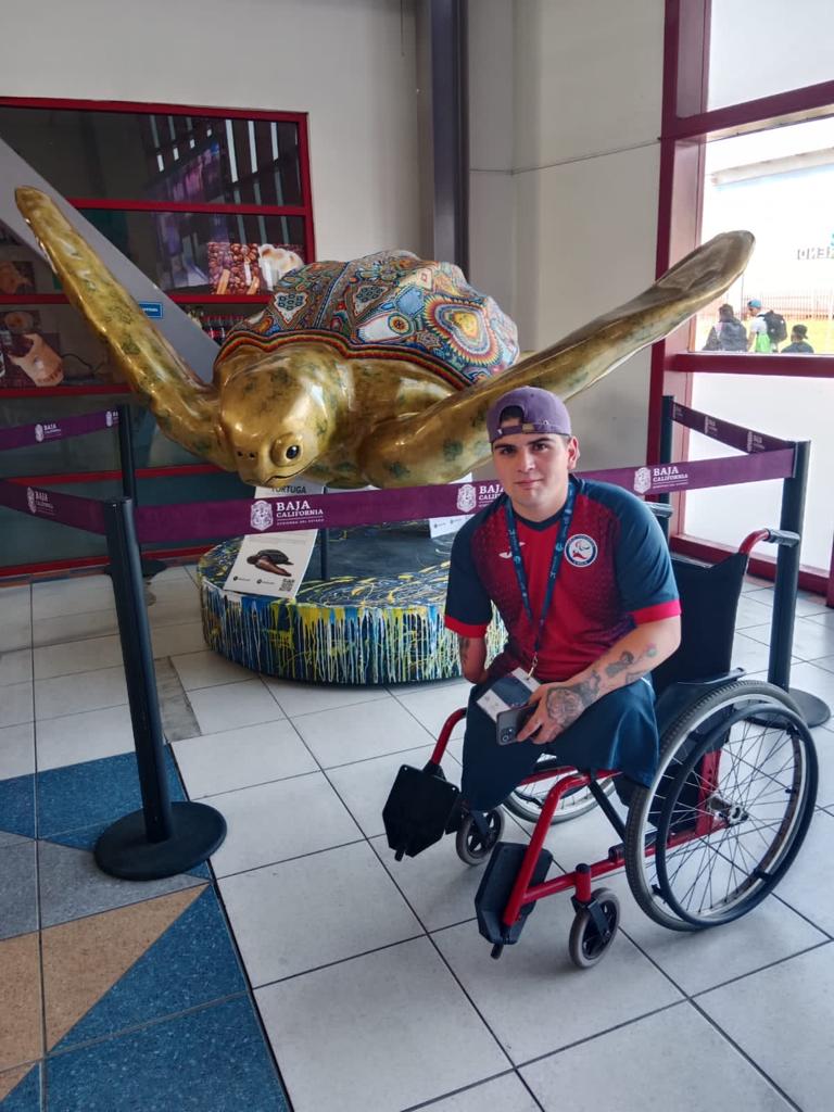 Nadador linarense representará a Chile en los Parapanamericanos