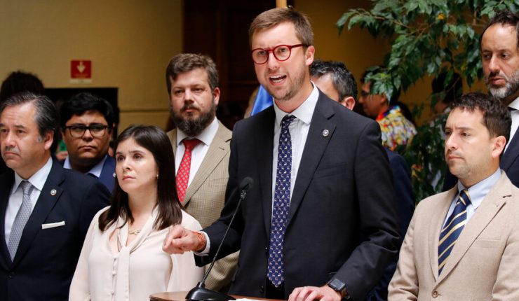 Partido Republicano votará “a favor” de propuesta constitucional 