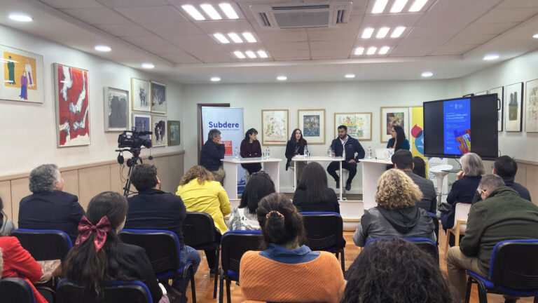 Talca: Encuentro exploró claves y estrategias para potenciar la descentralización 