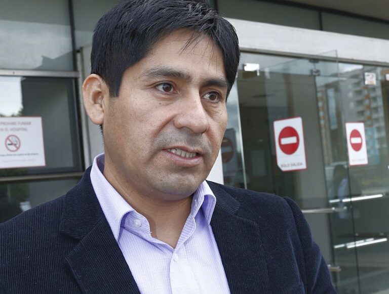 Alcalde de Renaico ingresa a la cárcel tras una semana prófugo: está imputado por delitos sexuales