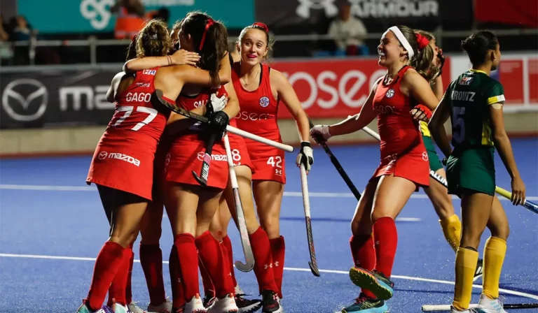 Las Diablas Debutan con Victoria en Mundial Junior de Hockey Césped