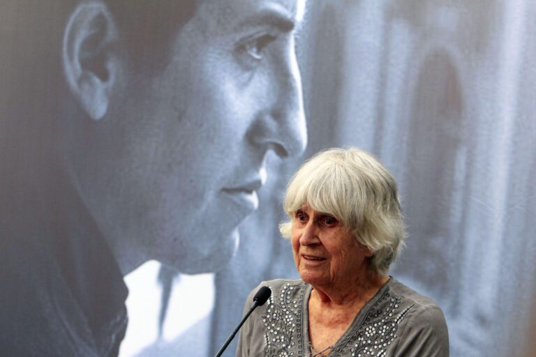 Fallece a los 96 años Joan Jara: bailarina, activista y viuda de Víctor Jara