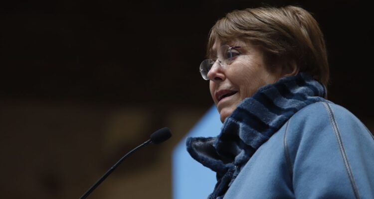 “No nos une como país”: expresidenta Bachelet anuncia voto en contra de propuesta constitucional