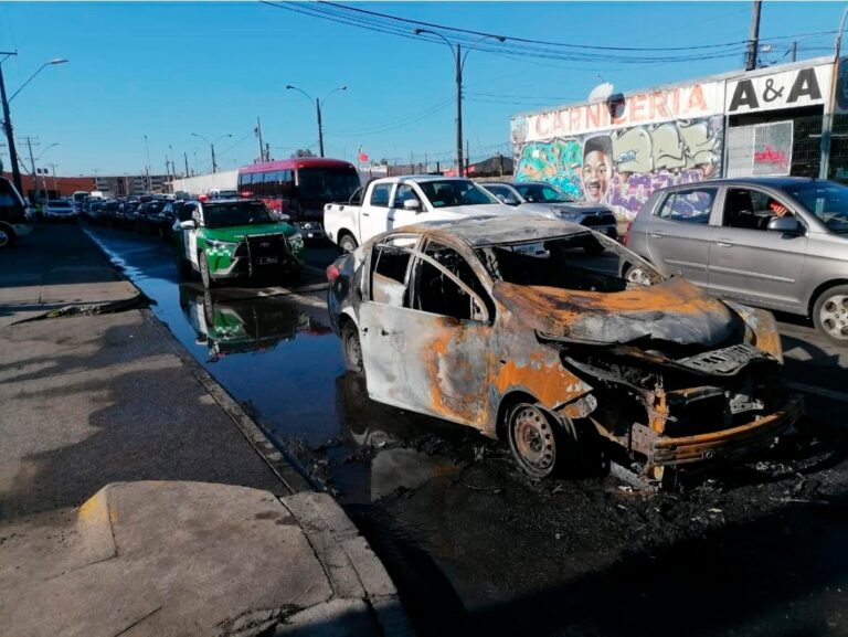 VIDEO | Curicó: colectivo se incendió el plena vía pública