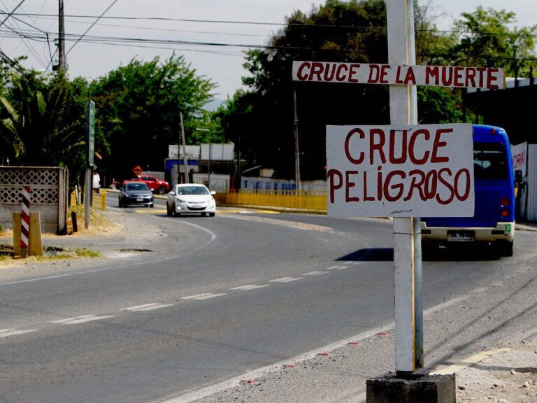 Curicó: Anuncian avances en semaforización y extensión de APR