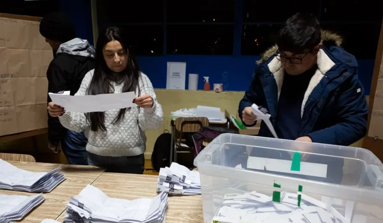 ¿Cuánto pagan por ser vocal de mesa en el Plebiscito del 17 de diciembre?
