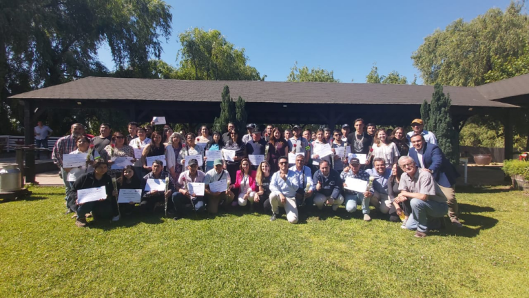 Viña San Pedro Fortalece Capacidades: 53 Trabajadores se Certifican