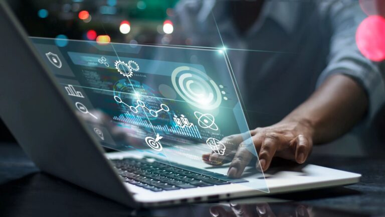 Postula a las Becas Talento Digital Sence antes del 17 de diciembre