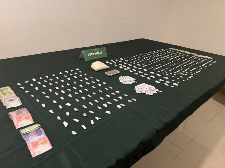 Desarticulan red: Carabineros OS7 Talca detiene a 5 personas