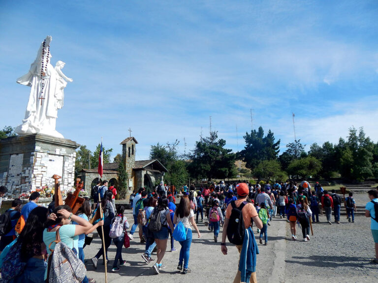 Fin de Semana en Talca: Procesión y Misas