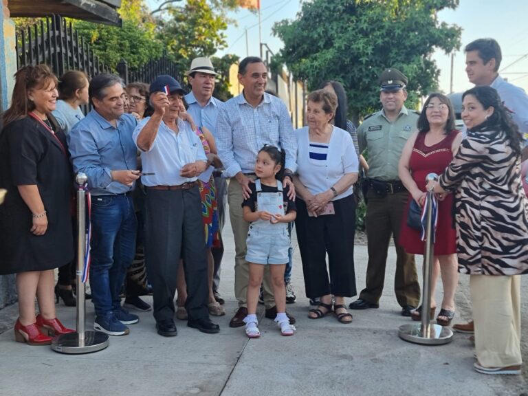 Curicó: Inauguran nuevas veredas para mejorar la calidad de Vida