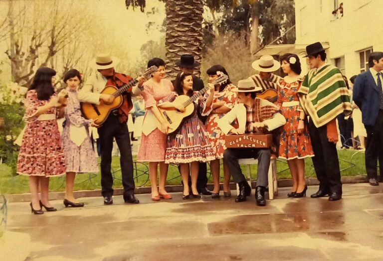 Misa a la Chilena: Club de Cueca Talca