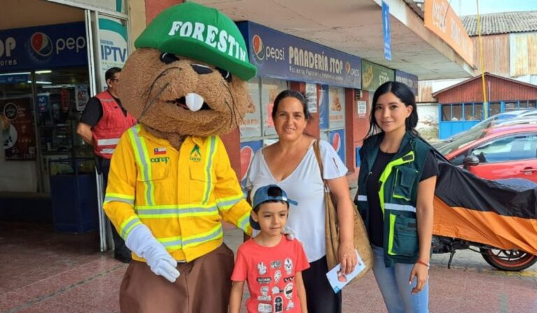 CONAF educó a comunidad maulina en materia de prevención de incendios