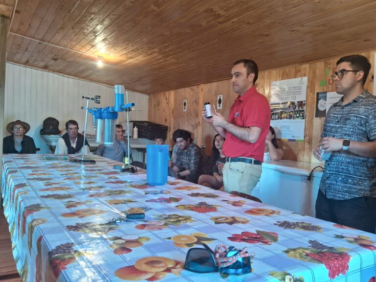 Estudiante de Ingeniería Desarrolla Prototipo para Potabilizar Agua en Lagunillas, Empedrado
