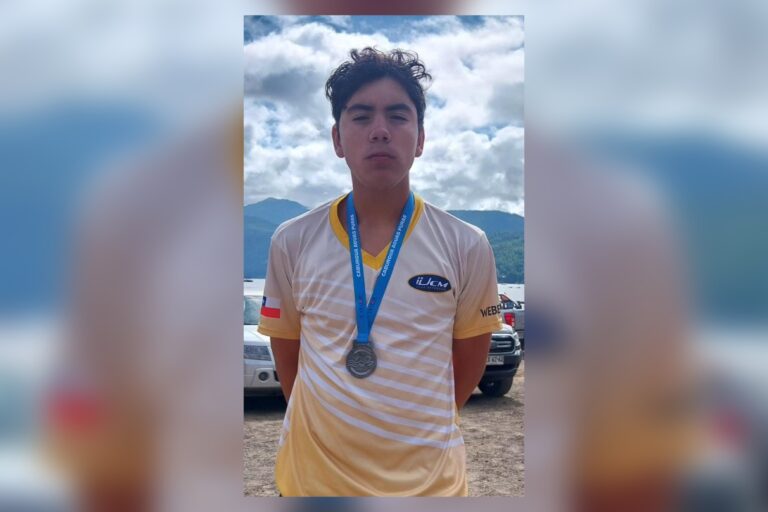 Gabriel Weber: Nadador Talquino Destaca en Aguas Abiertas en Pucón