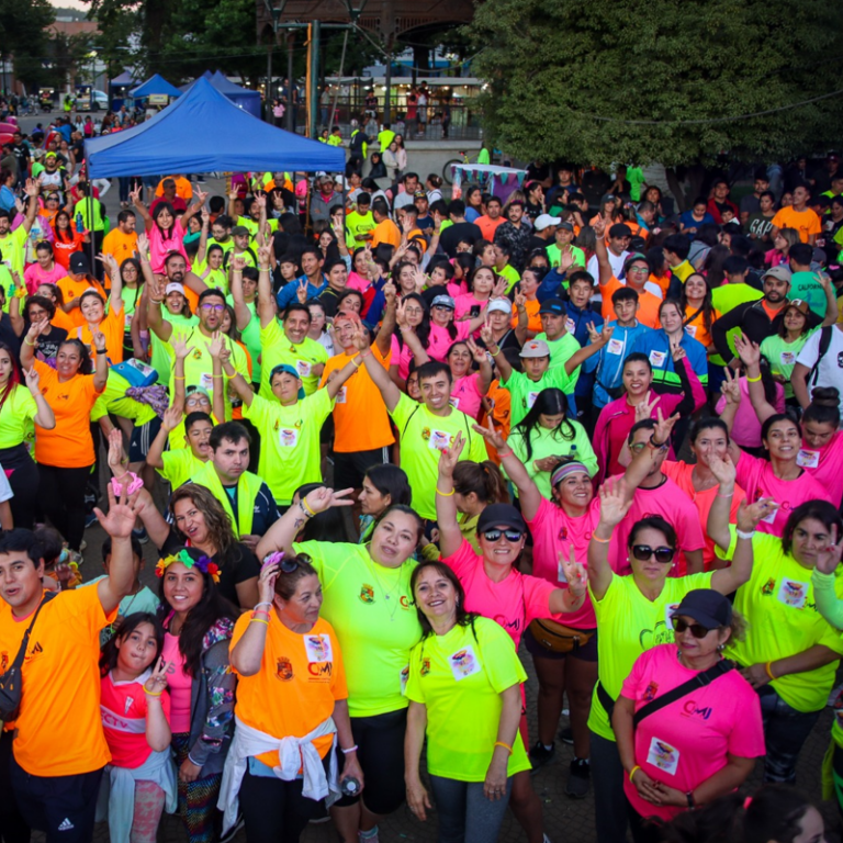 Constitución: más de mil personas disfrutaron de la Corrida Flúor