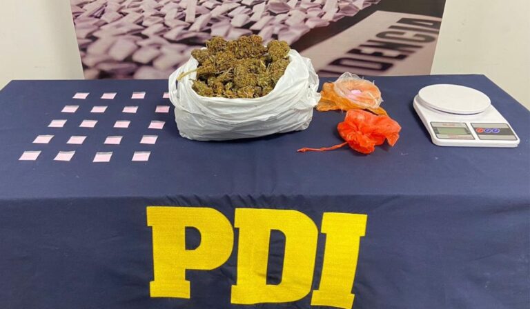 Formalizan por tráfico de drogas a una pareja en Parral