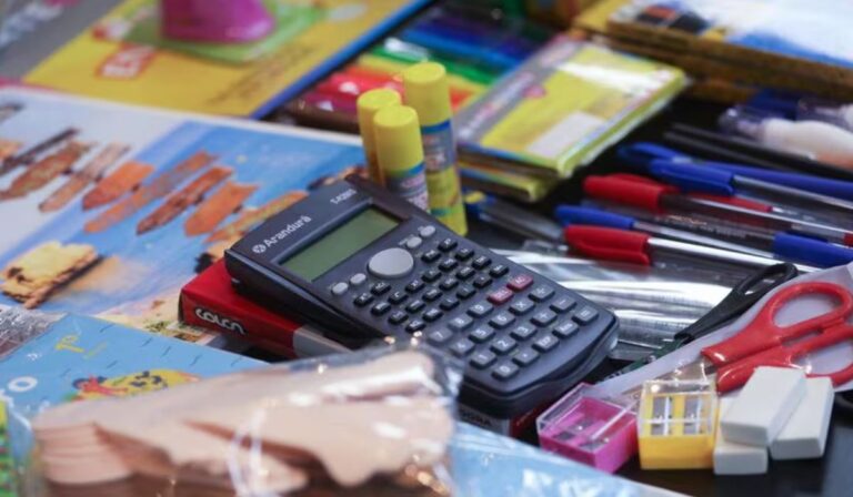 Pelarco recolectará útiles escolares para ayudar a Valparaíso