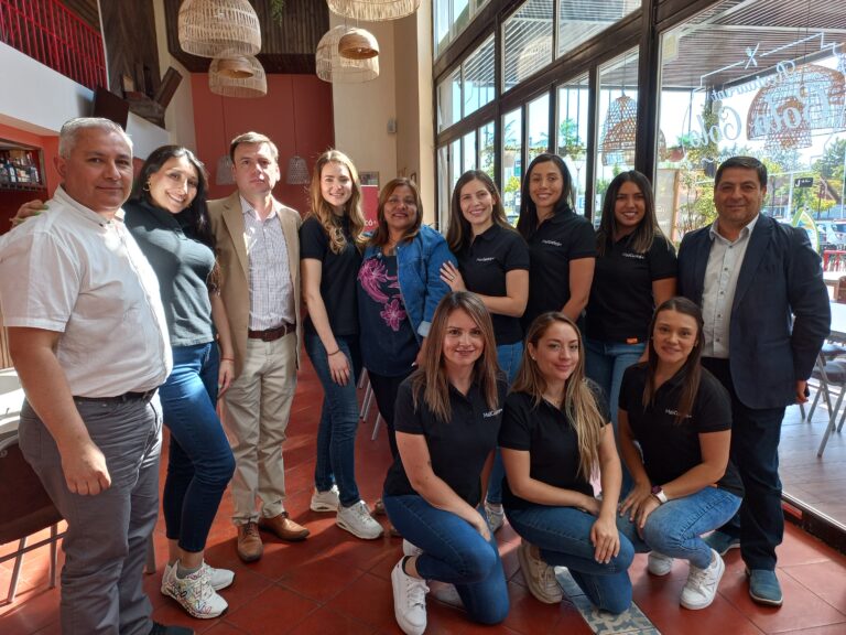 Curicó: Candidatas a Embajadoras de la Fiesta de la Vendimia se reunieron con el jurado