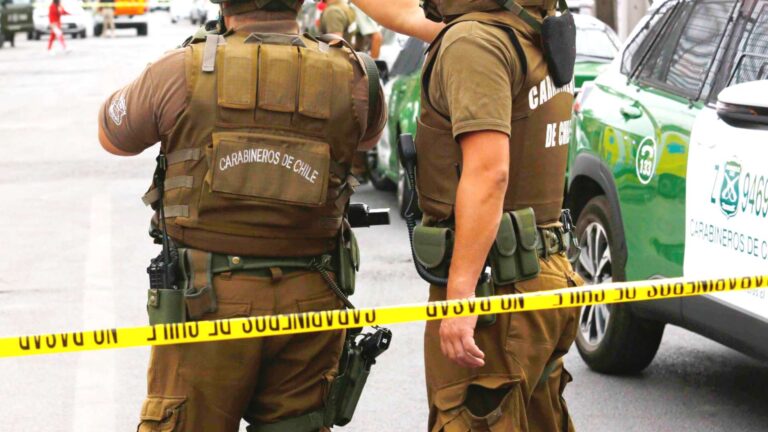 Menor de 13 años muere tras ser atropellado por carro de Carabineros en ruta K-60