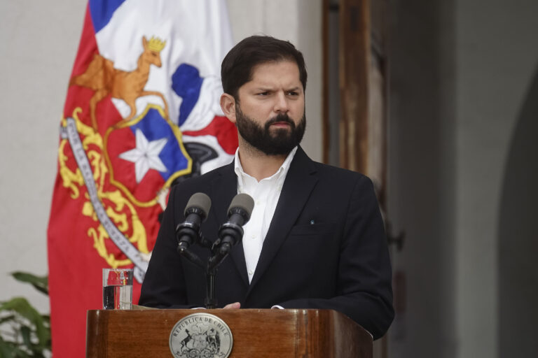  Gabriel Boric inicia gira presidencial en la Región del Maule