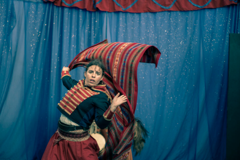 Llega a Talca la obra teatral “Valiente, la Mujer que Cruzó Los Andes”