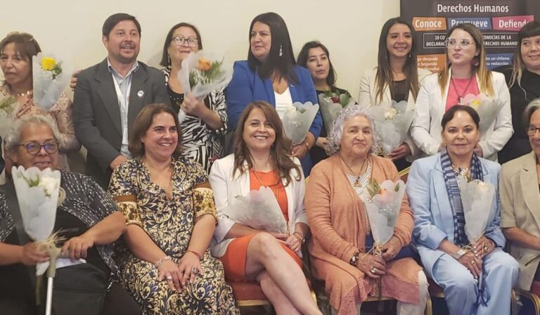 Promueven derechos de las mujeres en actividad del INDH